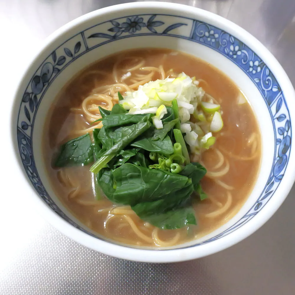 ゼンブラーメンしょう油の完成品